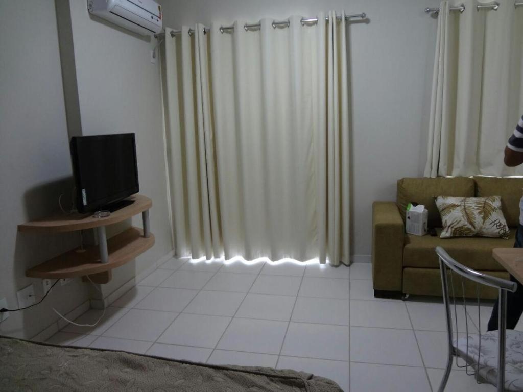 Golden Dolphin Express Apartment กัลดัสโนวัส ภายนอก รูปภาพ